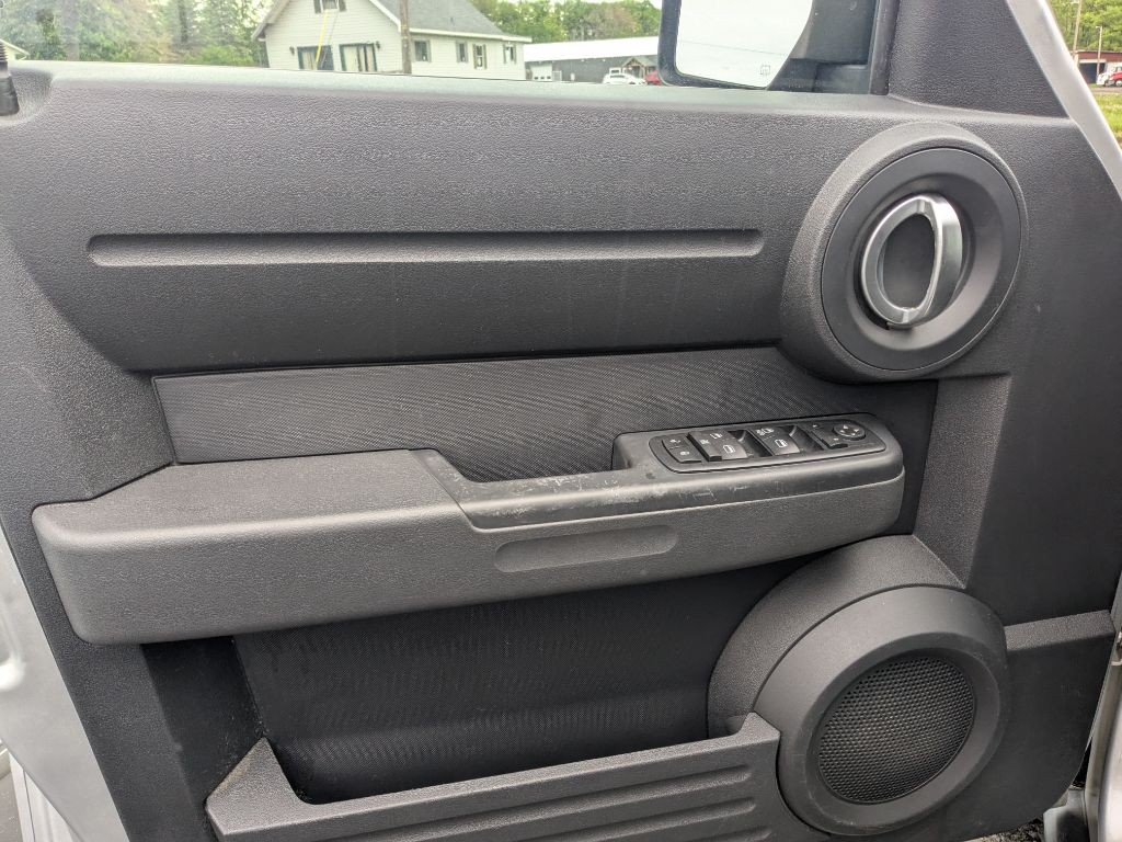 2011 Dodge Nitro Image 5