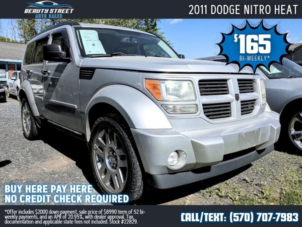 2011 Dodge Nitro Image 1