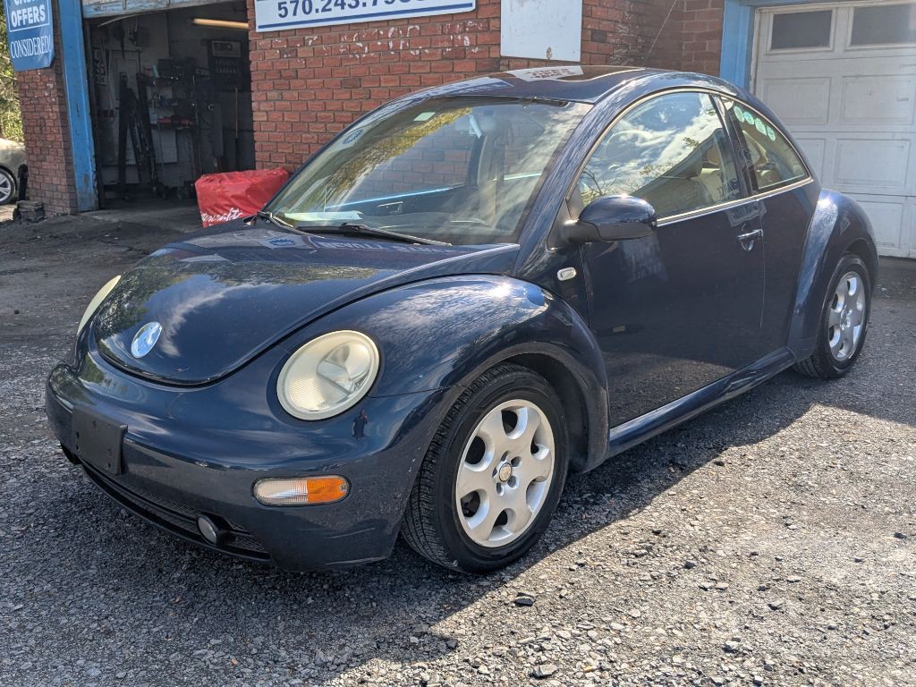 2003 Volkswagen Beetle Image 2