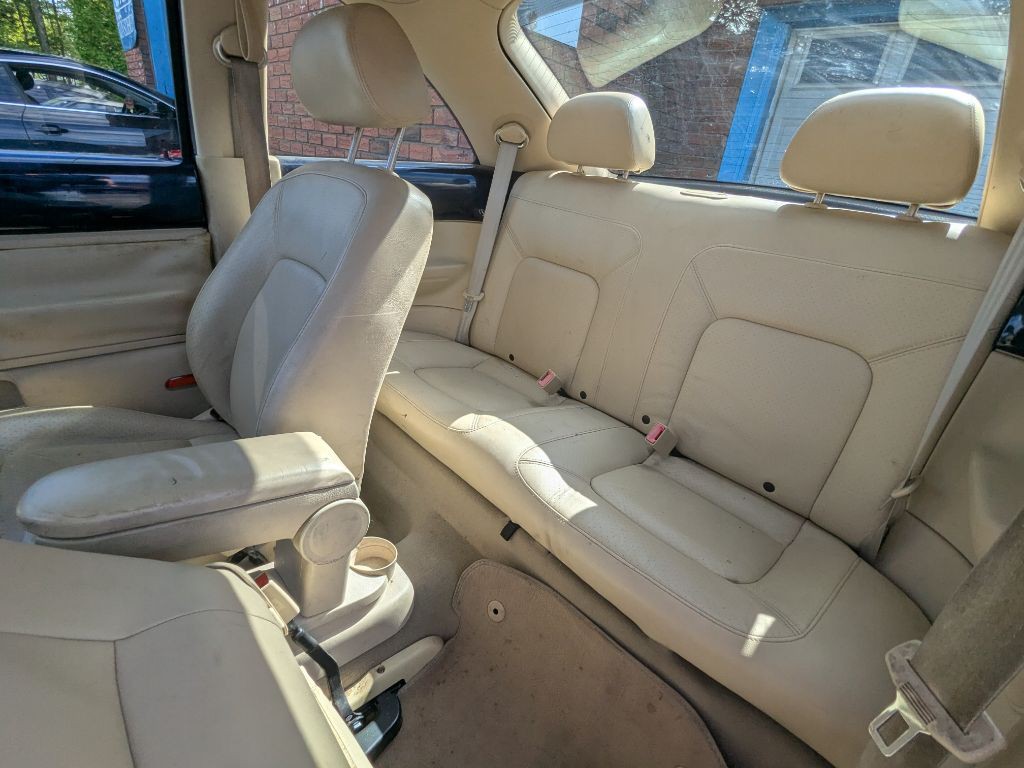 2003 Volkswagen Beetle Image 6