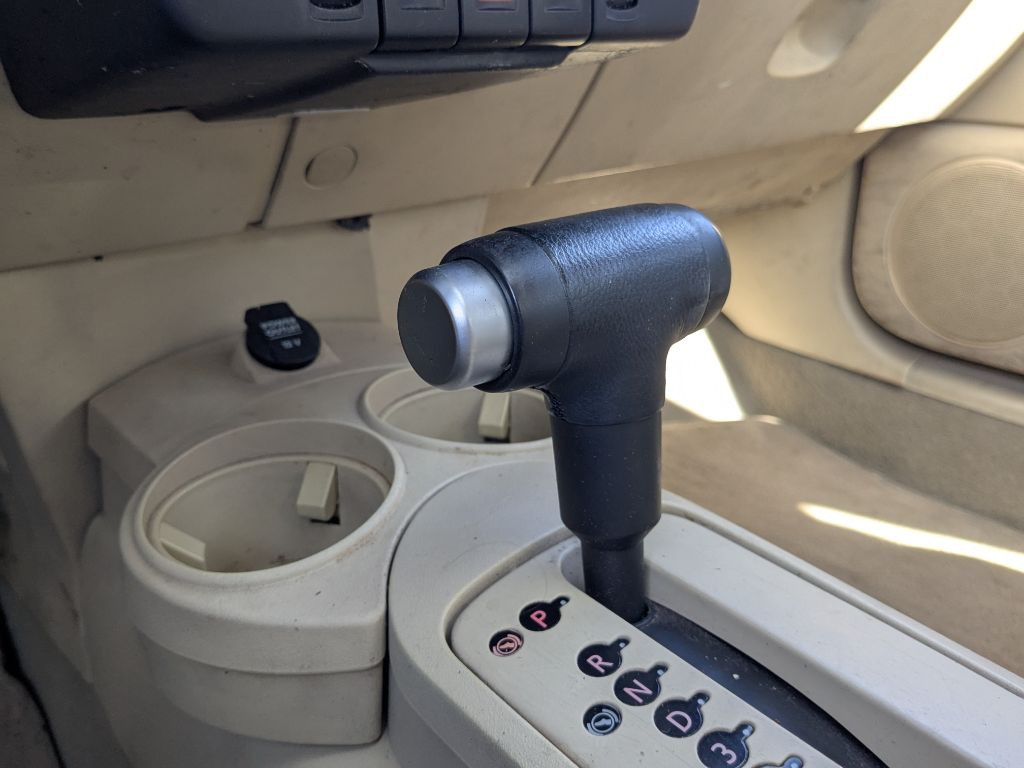 2003 Volkswagen Beetle Image 9