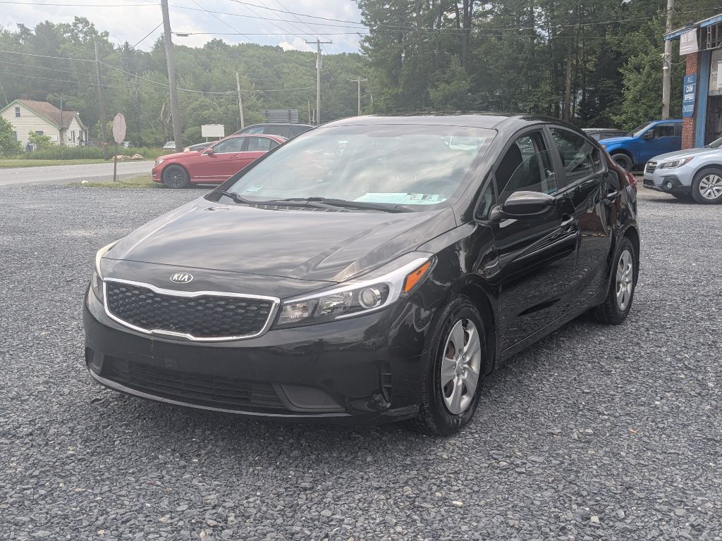2018 Kia Forte Image 2