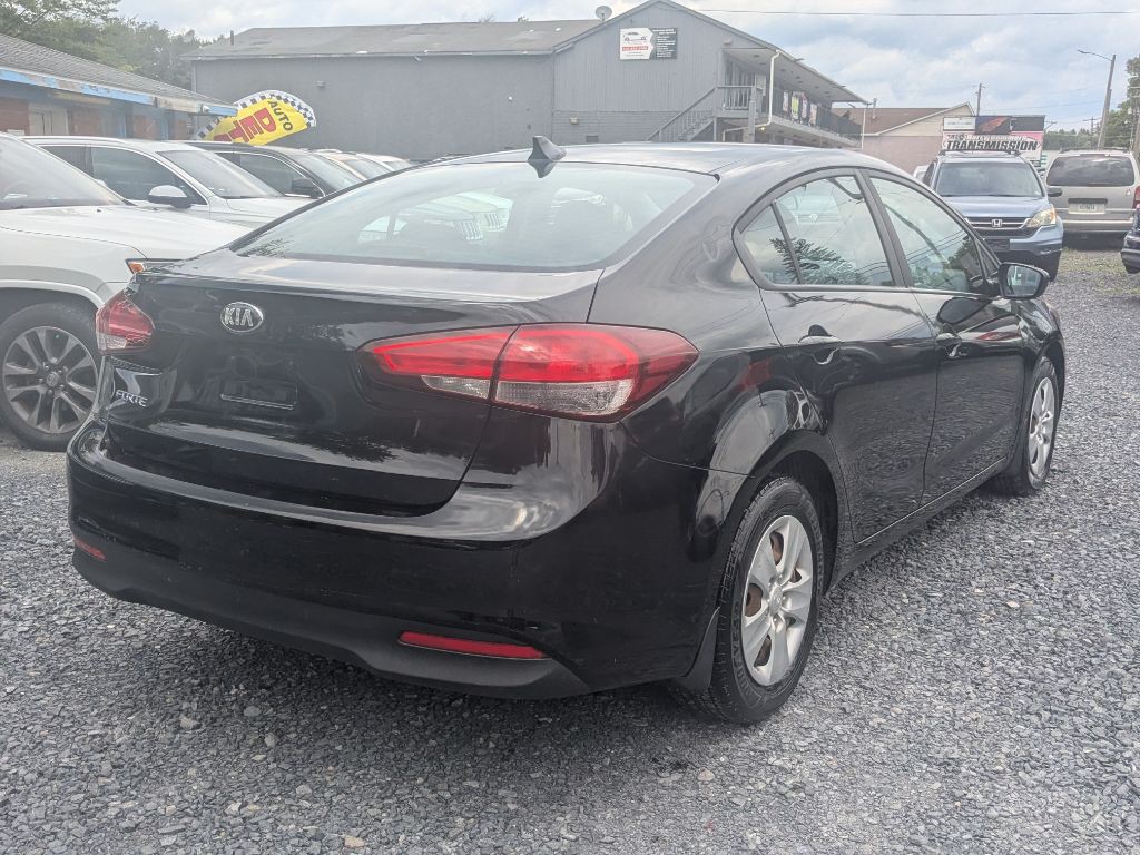 2018 Kia Forte Image 4
