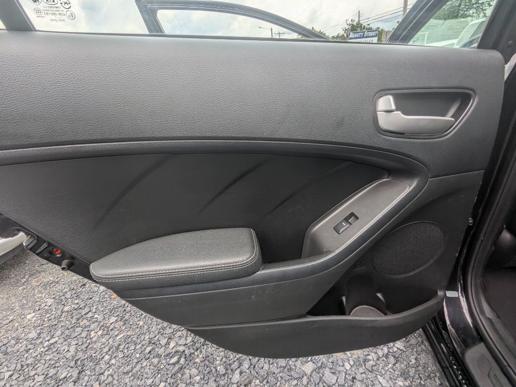 2018 Kia Forte Image 7