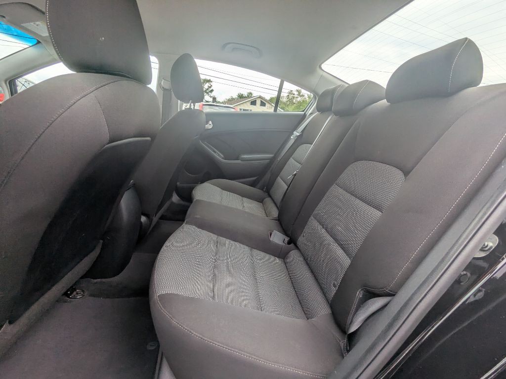 2018 Kia Forte Image 8