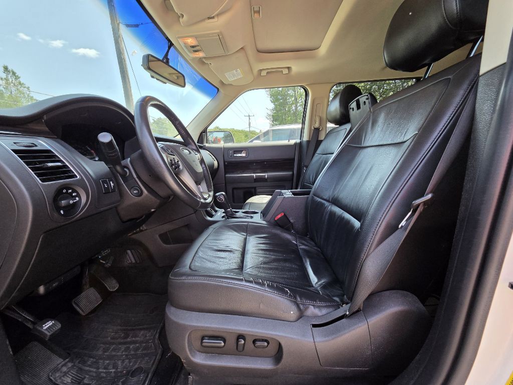 2016 Ford Flex Image 10