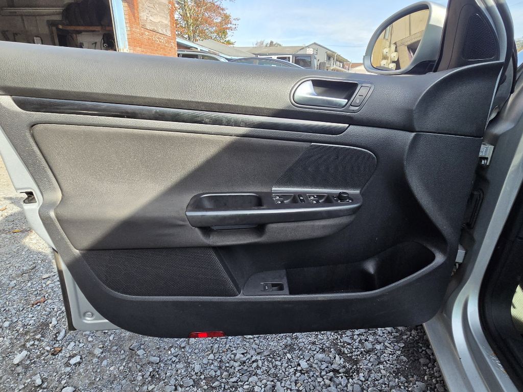 2014 Volkswagen Jetta Image 5