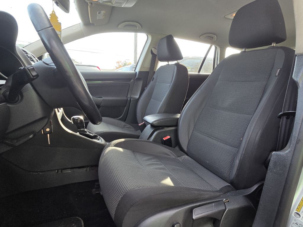 2014 Volkswagen Jetta Image 6