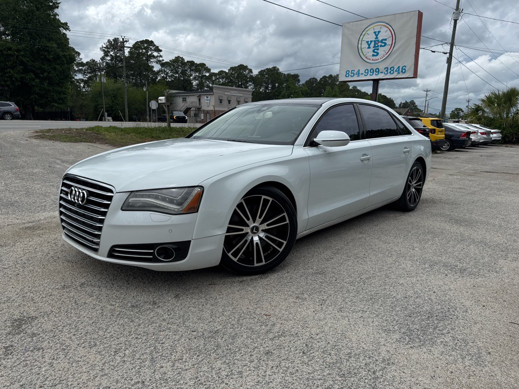 2013 Audi A8 Image 3