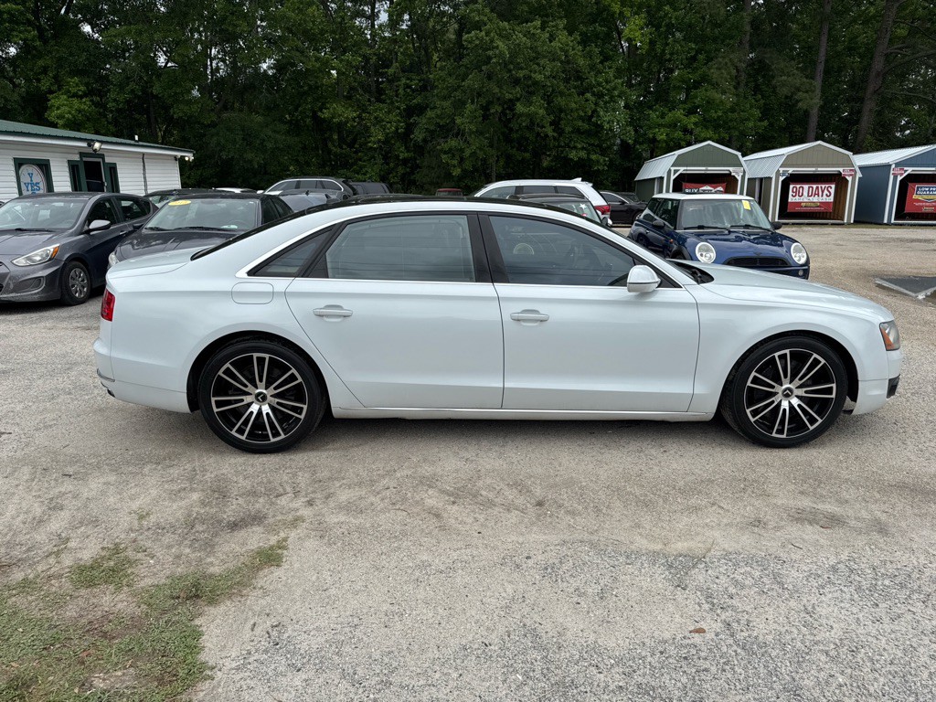 2013 Audi A8 Image 7