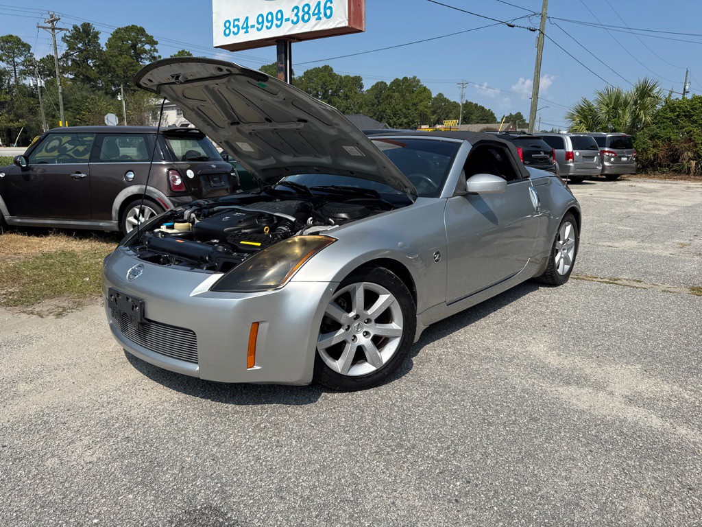 2004 Nissan 350Z Image 3