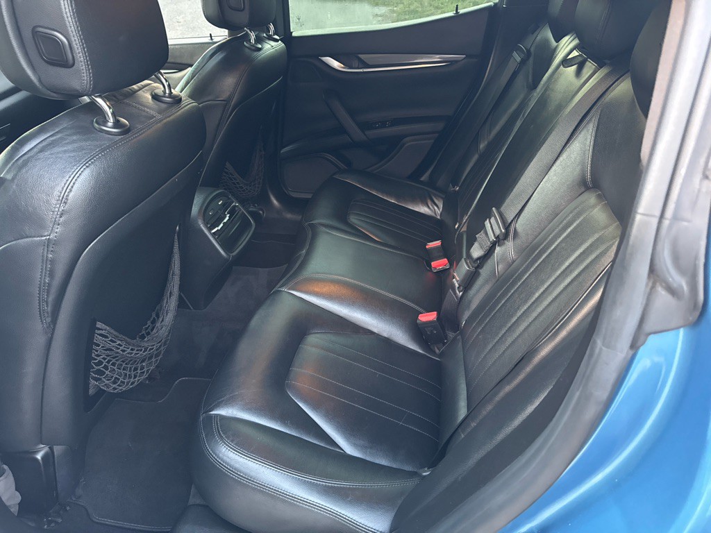 2016 Maserati Ghibli Image 37