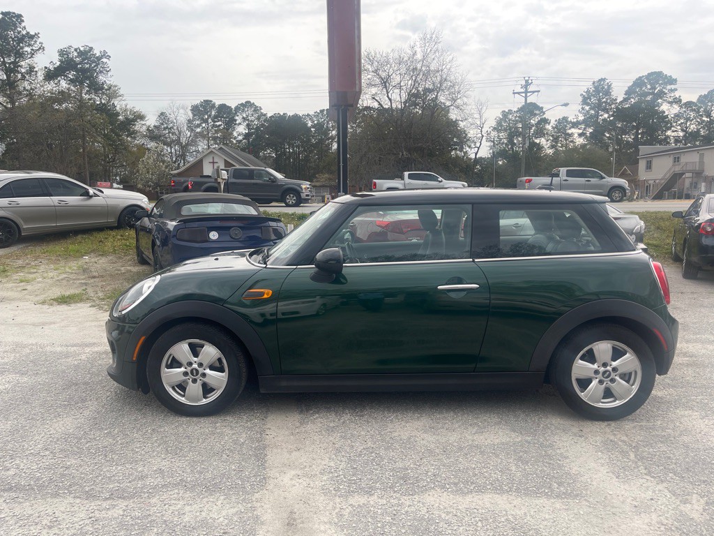 2015 MINI Cooper Image 2