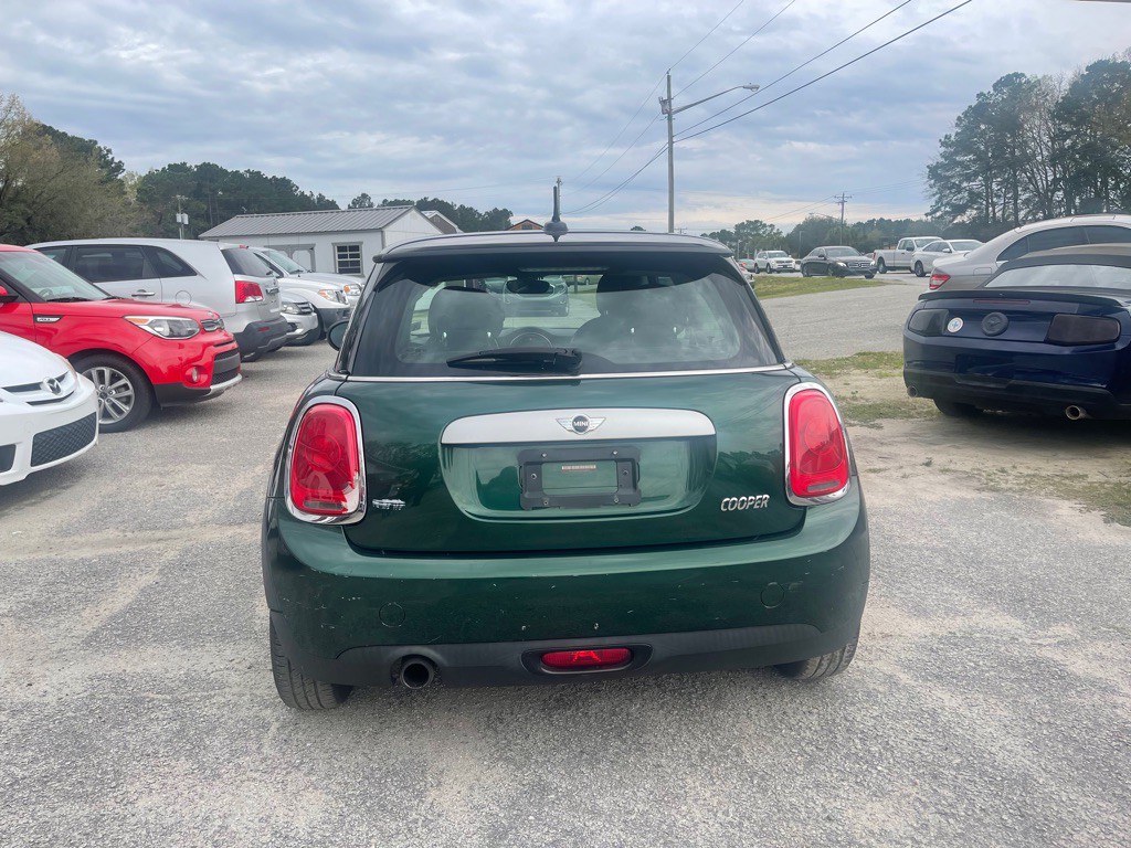 2015 MINI Cooper Image 3