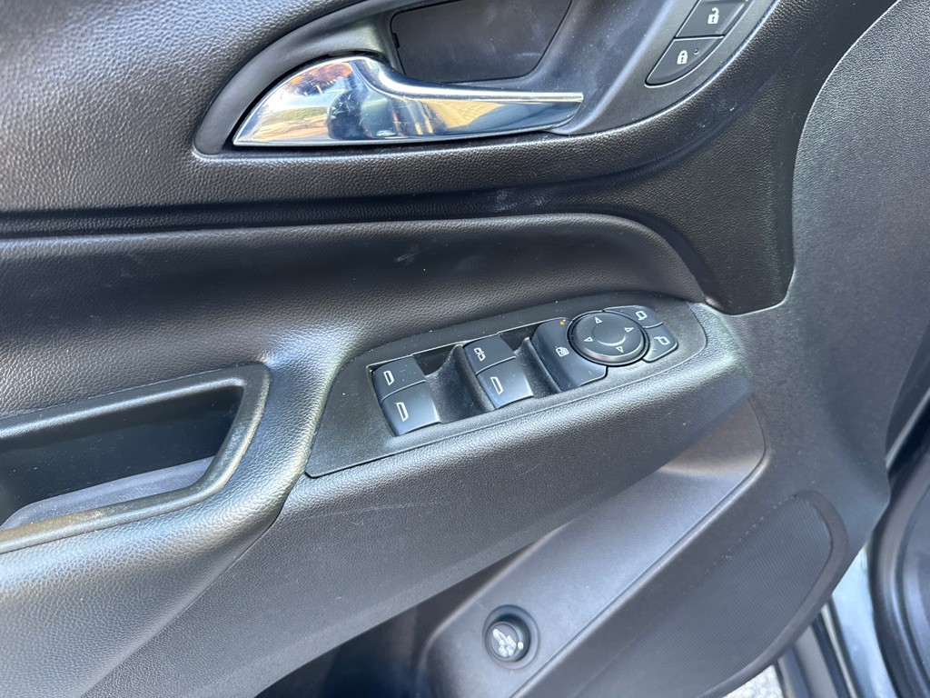 2020 Chevrolet Equinox Image 12