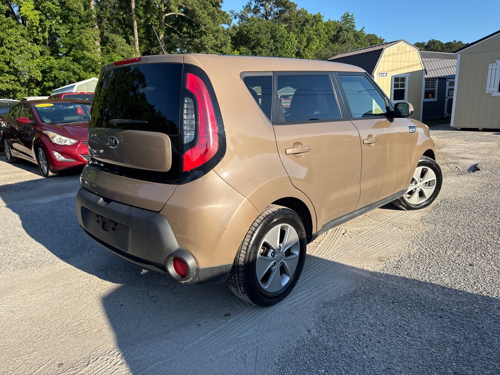 2015 Kia Soul Image 2
