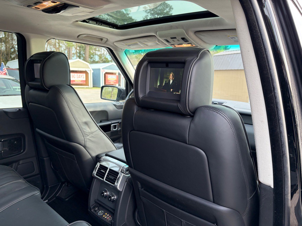 2008 Land Rover Range Rover Image 24