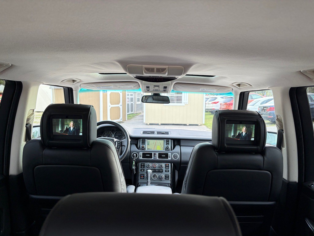 2008 Land Rover Range Rover Image 25