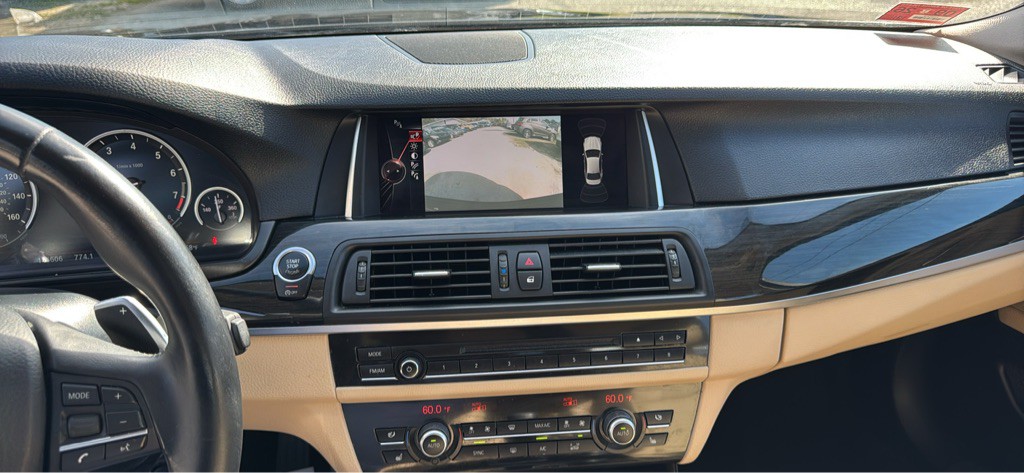 2016 BMW 5 Series Image 10