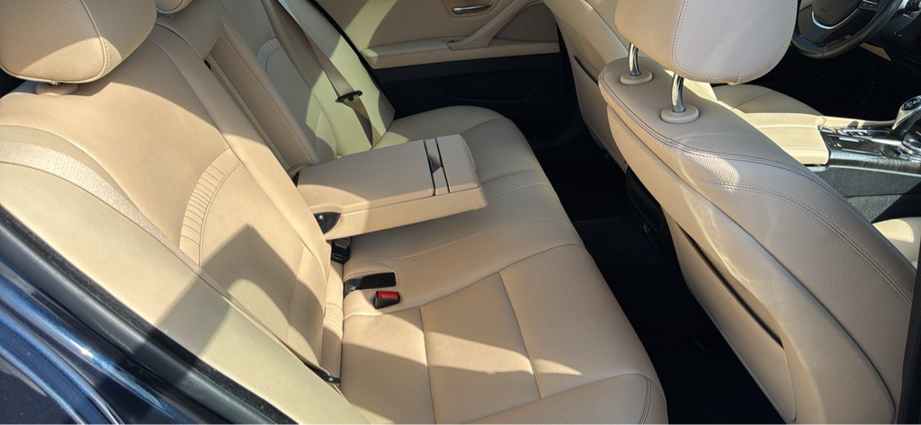 2016 BMW 5 Series Image 13