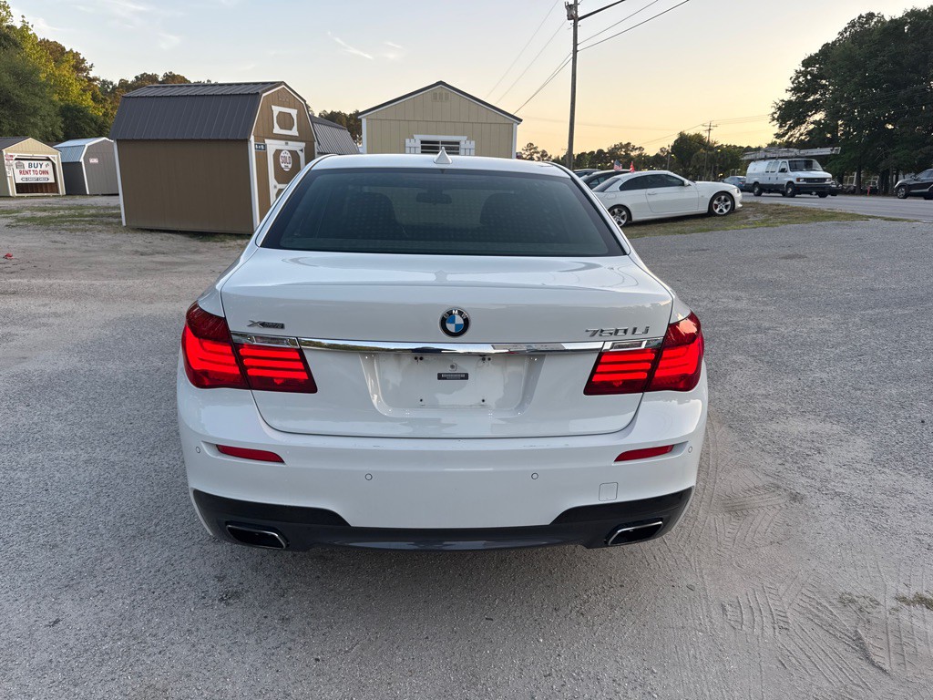 2014 BMW 7 Series Image 6