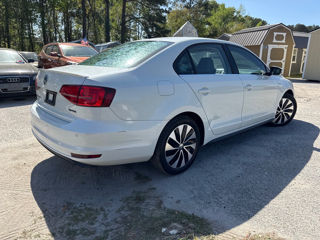 2016 Volkswagen Jetta Image 2