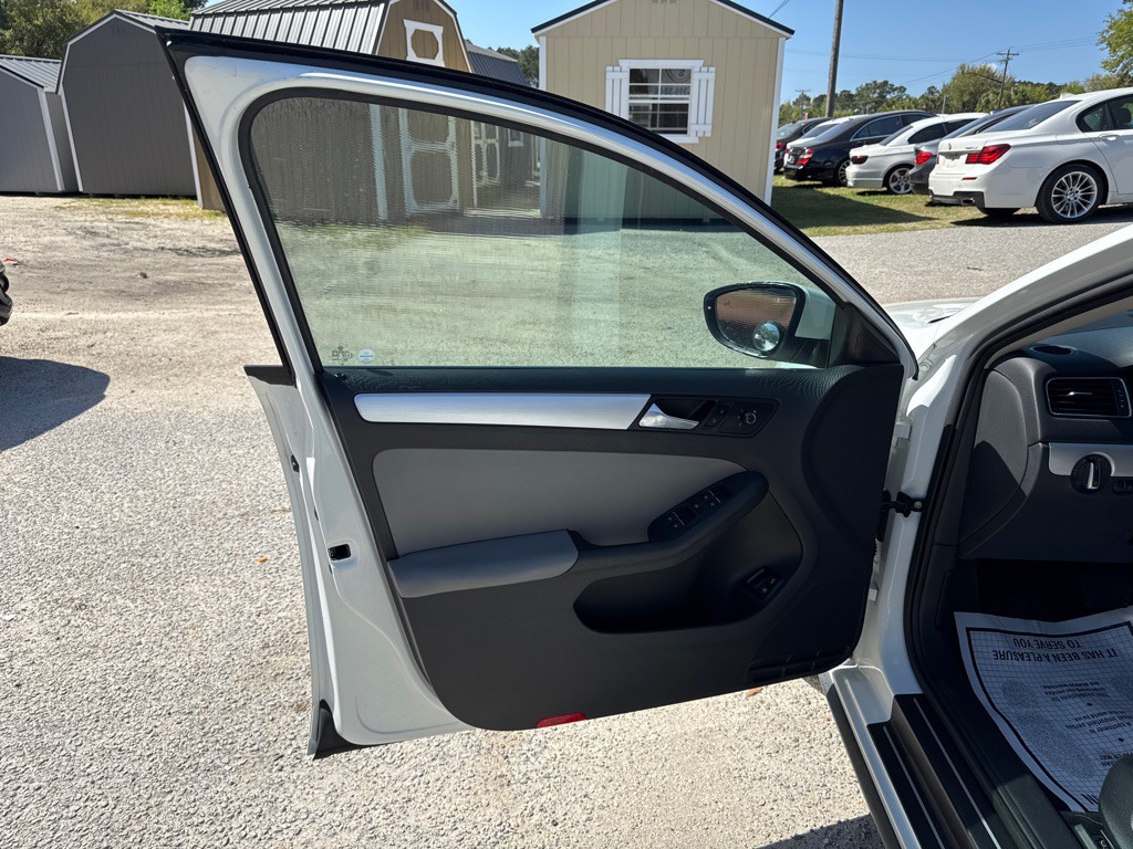 2016 Volkswagen Jetta Image 8