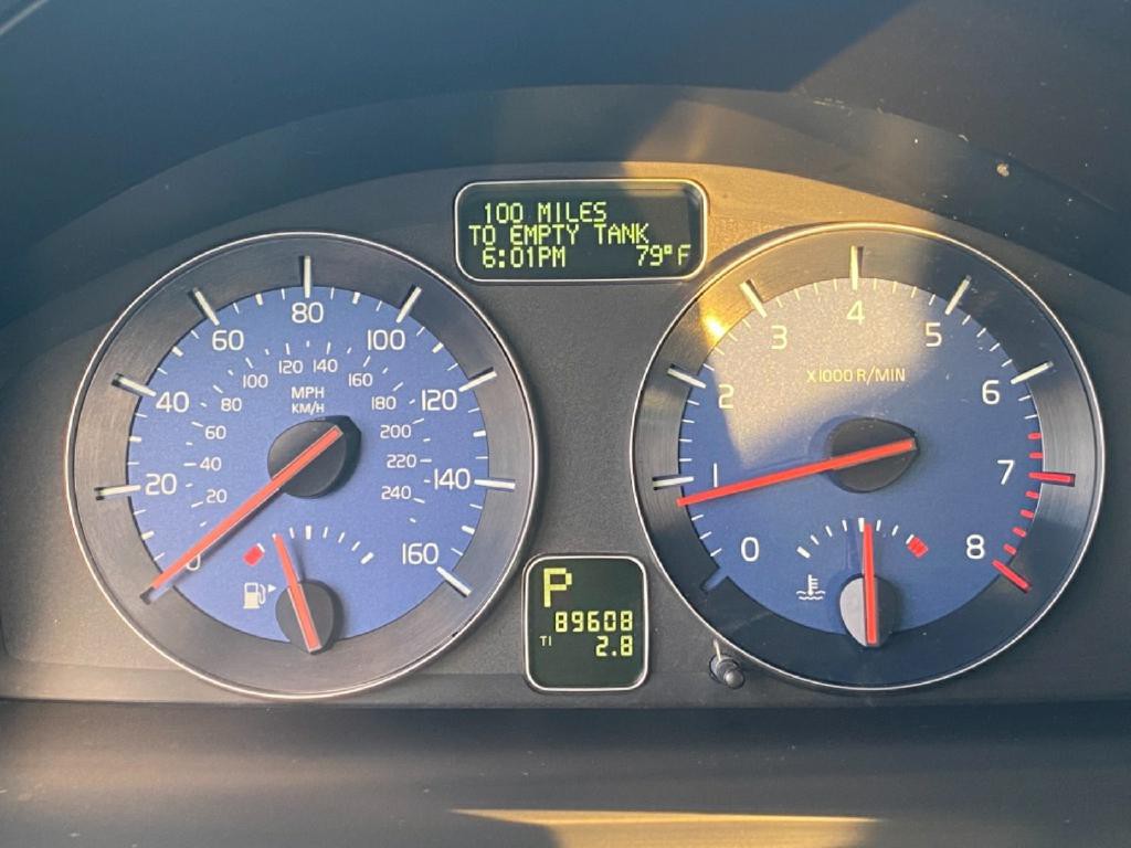 2011 Volvo C30 Image 45