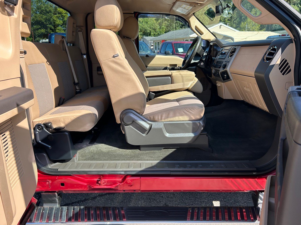 2014 Ford F-250 Image 11