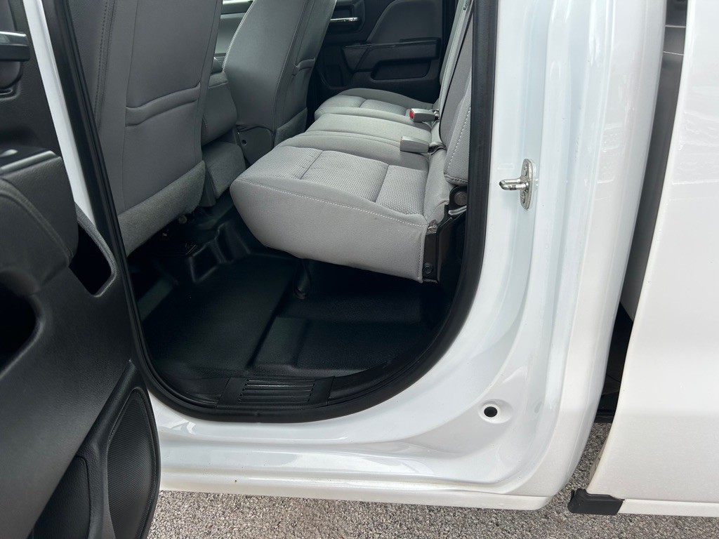 2016 Chevrolet Silverado 1500 Image 11