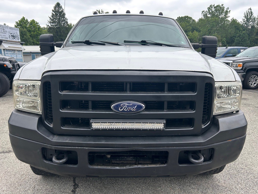 2005 Ford F-250 Image 2