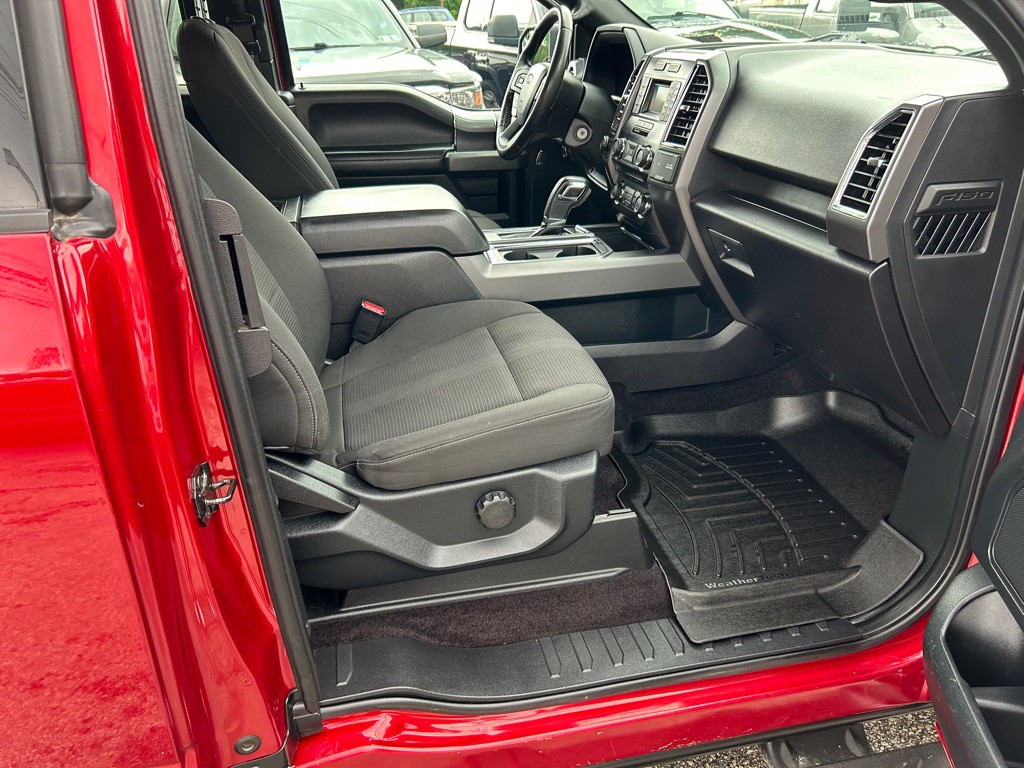 2015 Ford F-150 Image 13