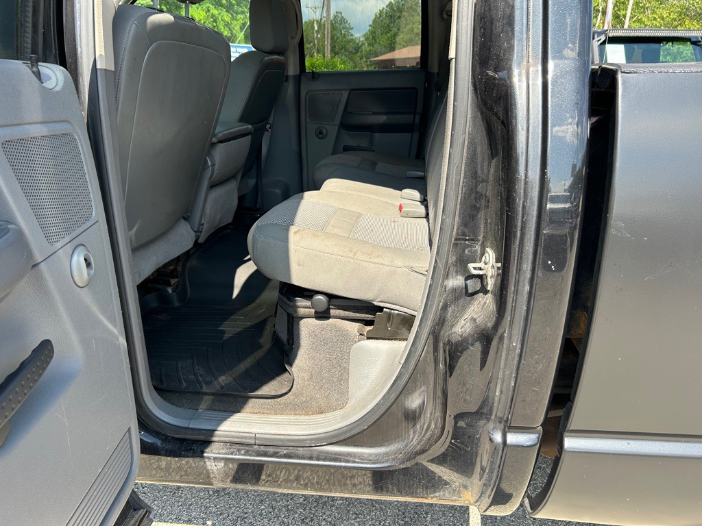 2007 Dodge Ram 2500 Image 13