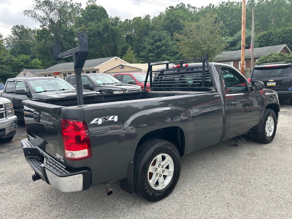 2010 GMC Sierra 1500 Image 7