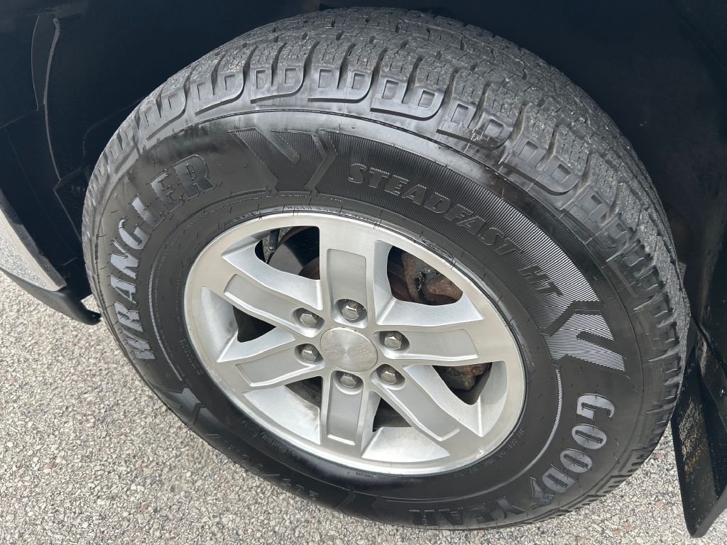 2010 GMC Sierra 1500 Image 10