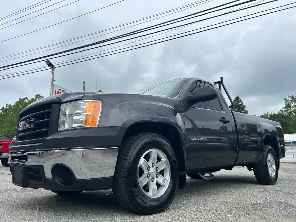 2010 GMC Sierra 1500 Image 2