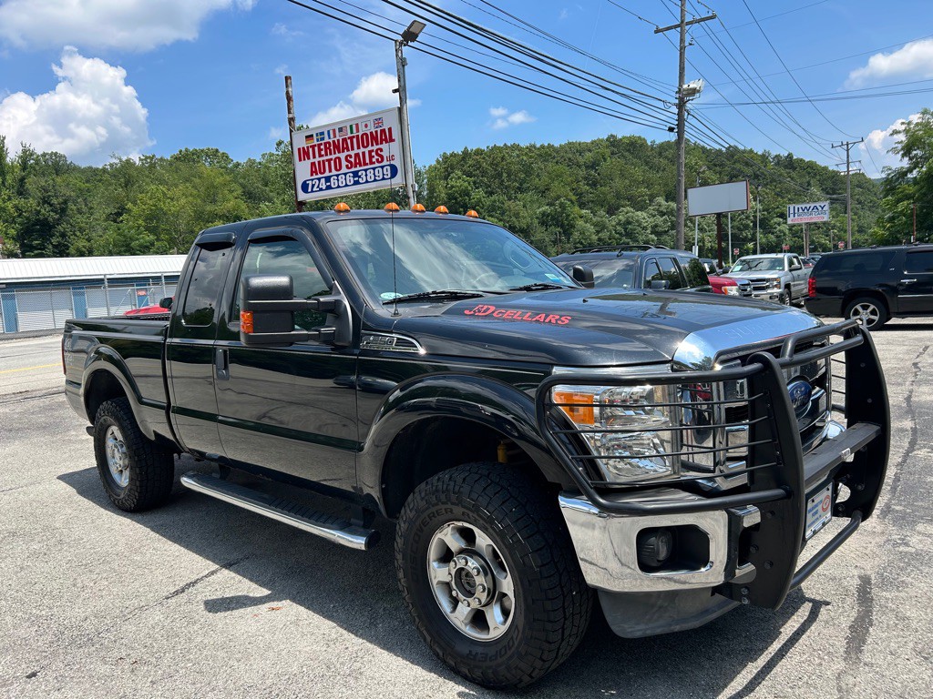 2013 Ford F-250 Image 1
