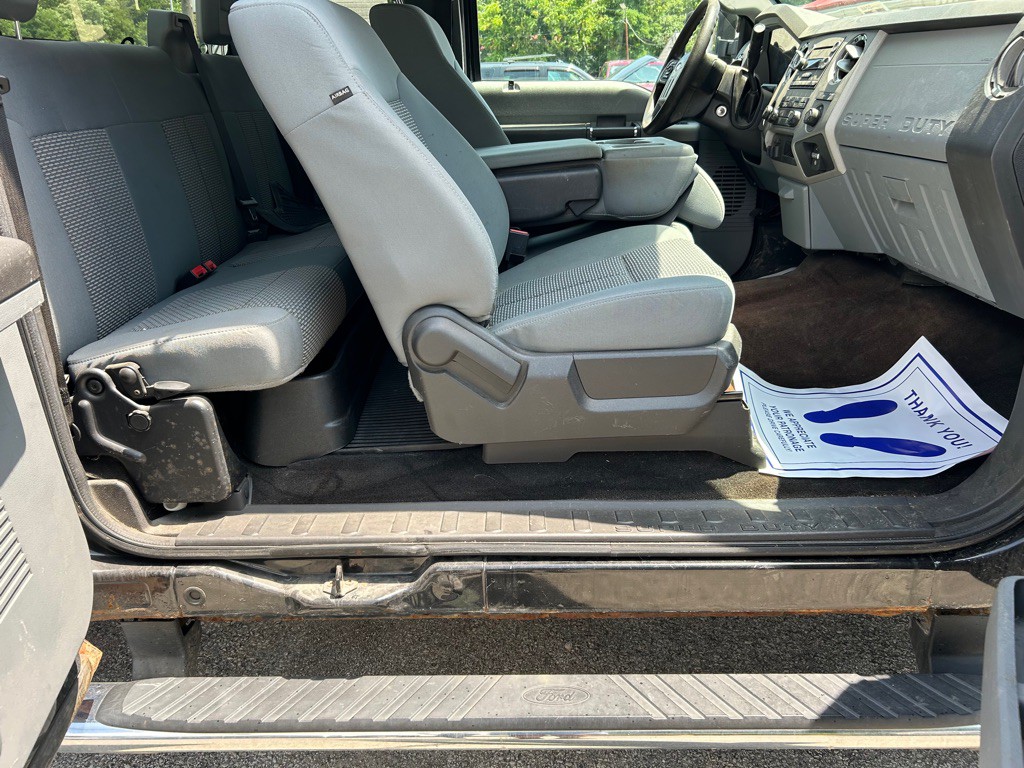 2013 Ford F-250 Image 13