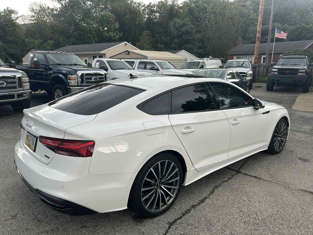 2022 Audi A5 Image 7