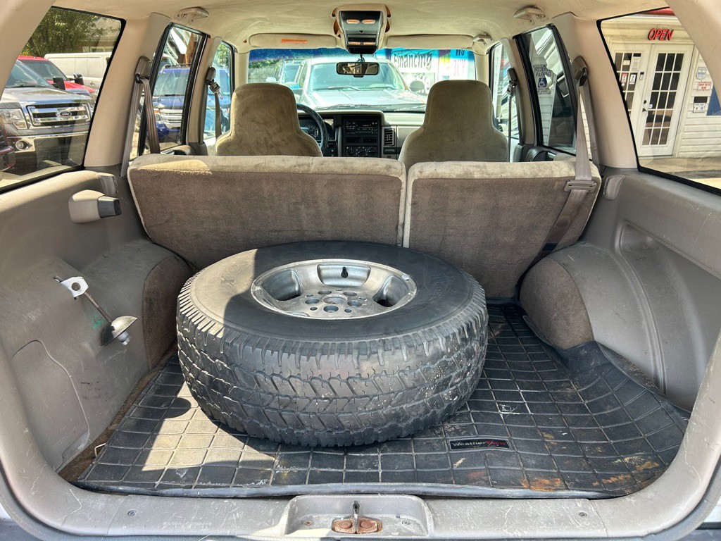 1993 Jeep Grand Cherokee Image 14