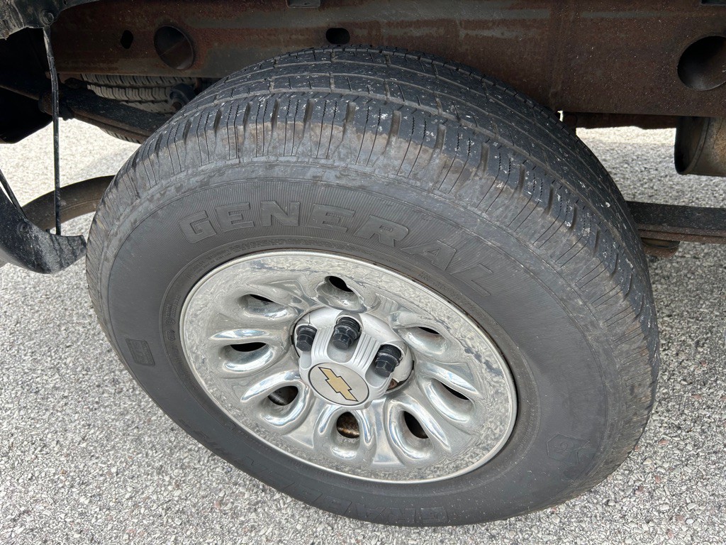 2005 Chevrolet Silverado 1500 Image 13