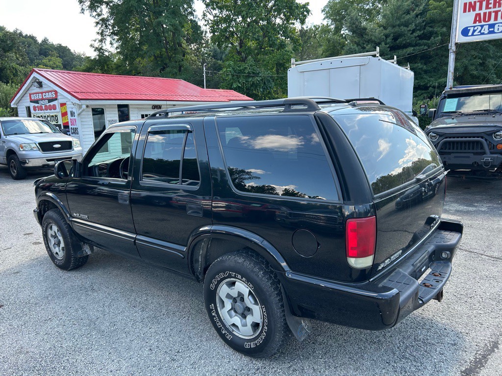 2002 Chevrolet Blazer Image 4