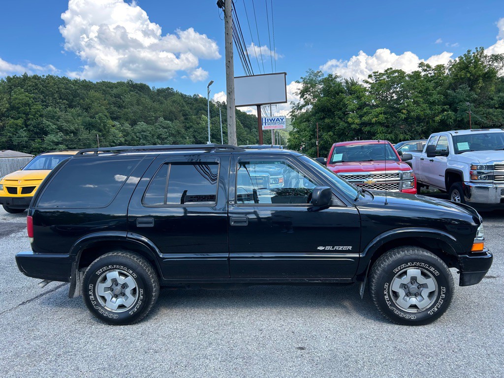 2002 Chevrolet Blazer Image 7