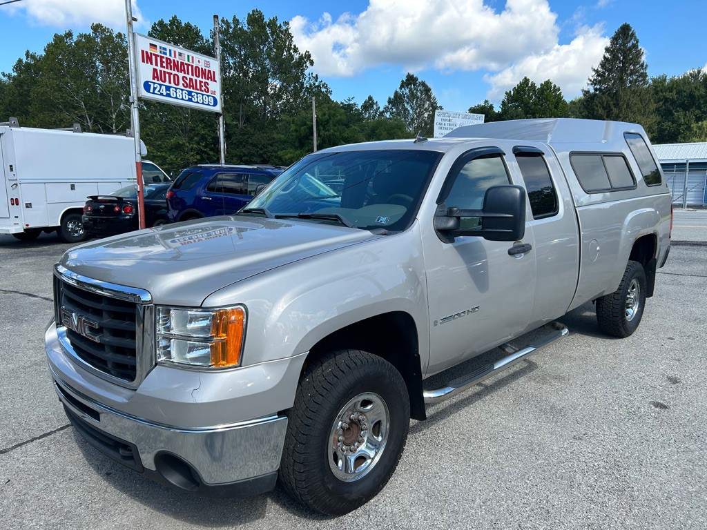 2007 GMC Sierra 2500 Image 1