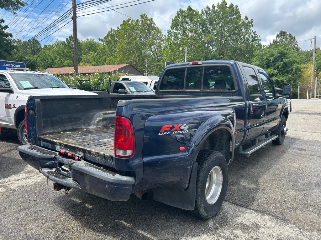 2004 Ford F-350 Image 7