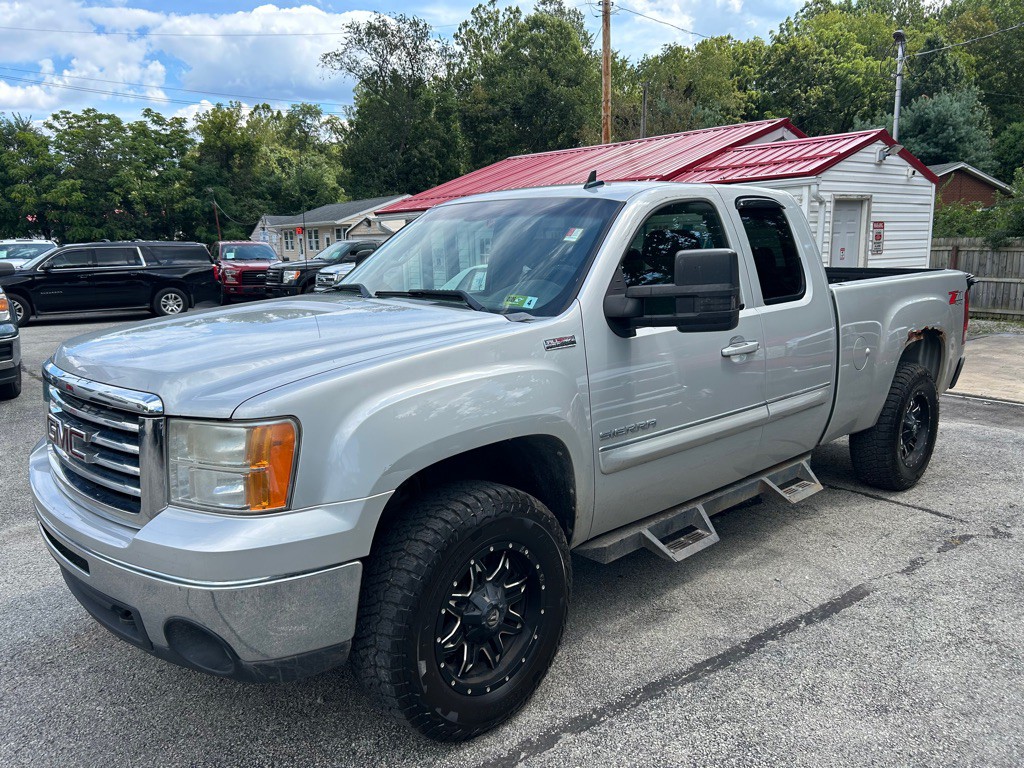 2011 GMC Sierra 1500 Image 1