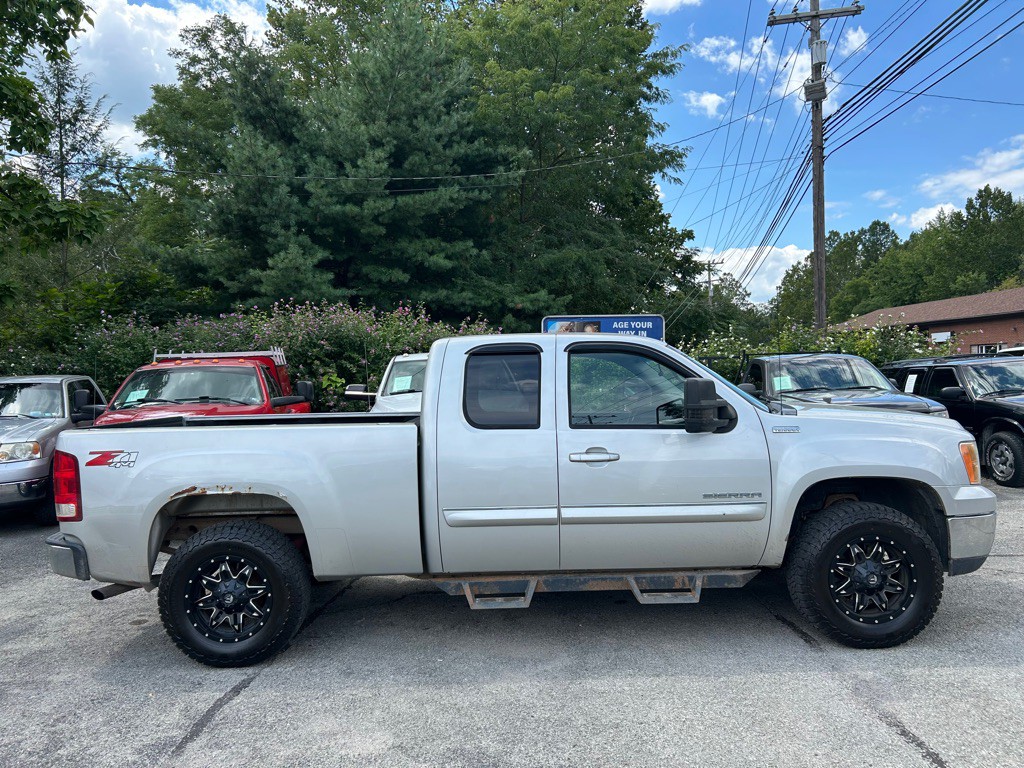 2011 GMC Sierra 1500 Image 4
