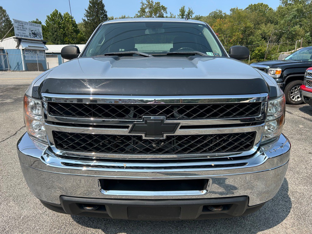 2011 Chevrolet Silverado 1500 Image 3