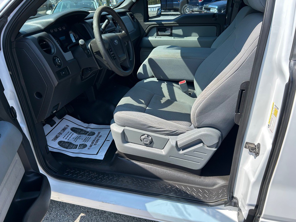 2012 Ford F-150 Image 10