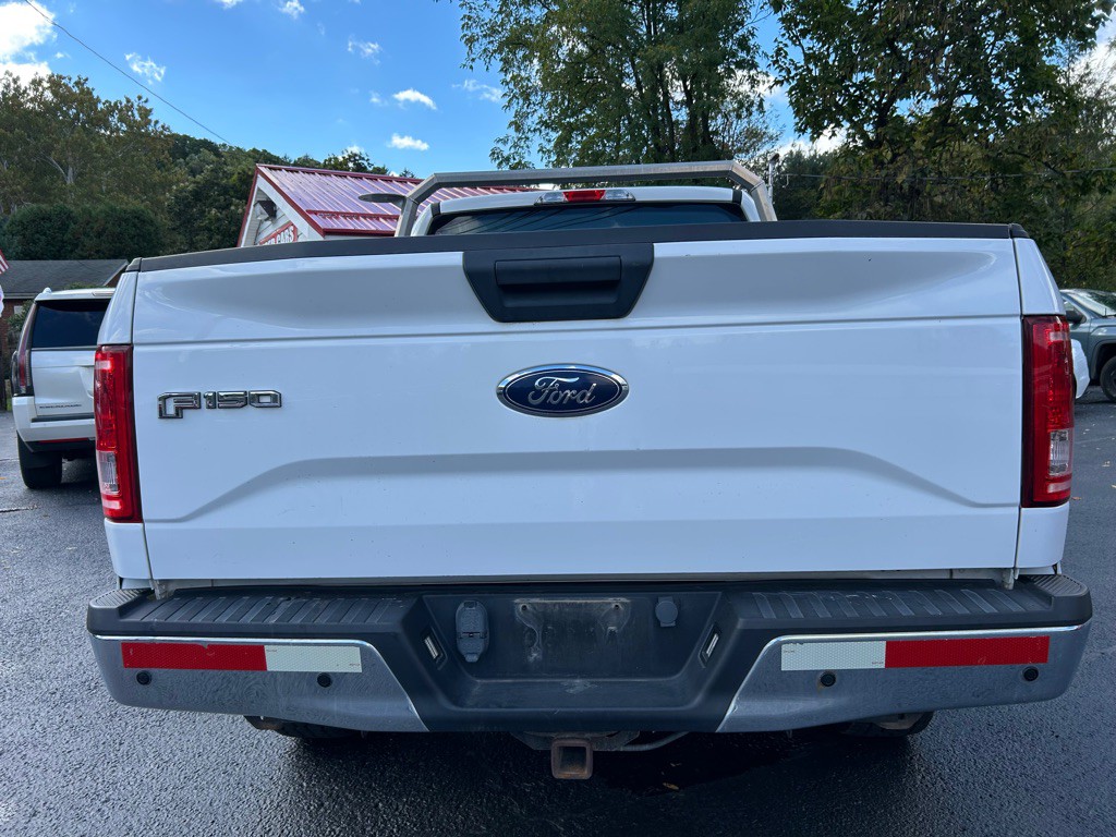 2015 Ford F-150 Image 8